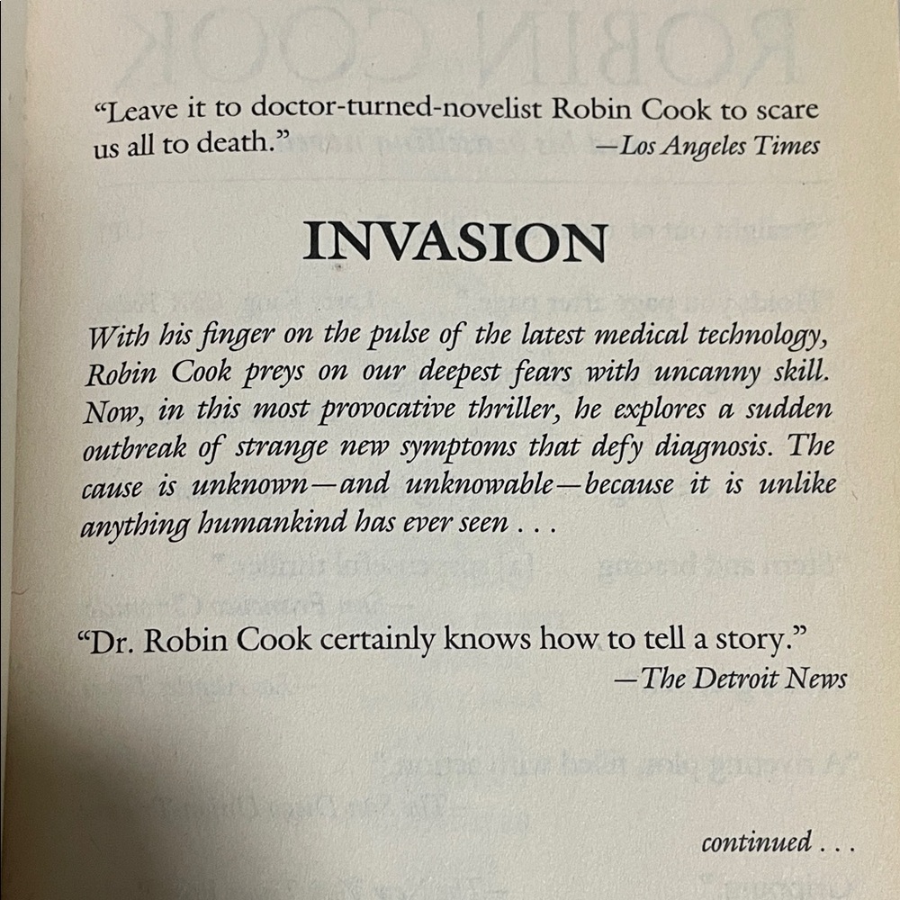 Robin Cook 'Invasion' Paperback Book - Picture 2 of 3